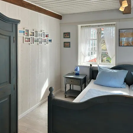 Hues Sanskiin *aawerkant* *